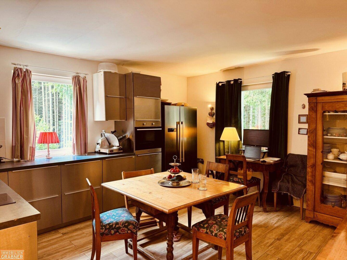 Дом с 9 комнатами в Альтмюнстер, Австрия № 144291