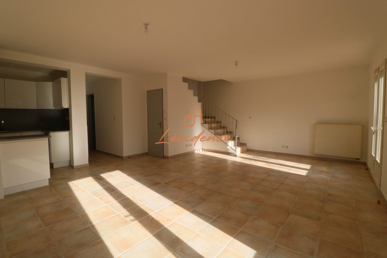 3 غرف نوم فيلا في Montelimar, France رقم 205774