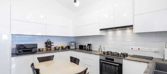 Дом с 3 спальнями в Тала, Кипр № 6523 16