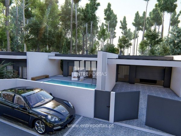 1320m² Land in Viana do Castelo, Portugal No. 39235