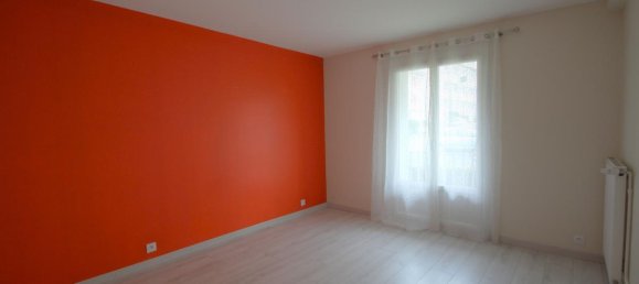 Apartamento de 2 dormitorios en Orleans, France No. 243183 4