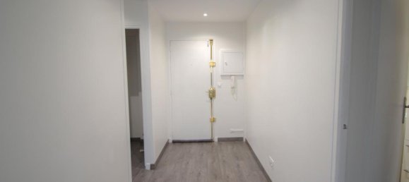 Apartamento de 2 dormitorios en Orleans, France No. 243183 8