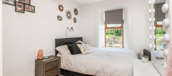 3 bedrooms House in Kirklees, United Kingdom No. 1794 10