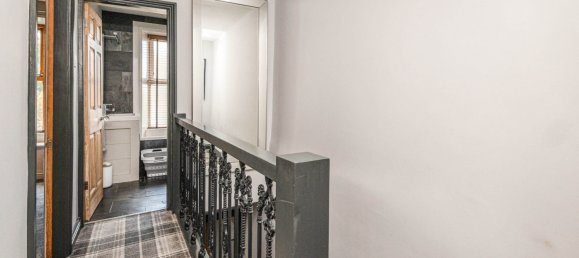 3 bedrooms House in Kirklees, United Kingdom No. 1794 6