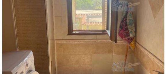 4 rooms Apartment in Latina, Italy No. 28918 10