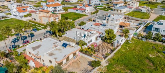 Дом с 3 спальнями в Паралимни, Кипр № 23970 3