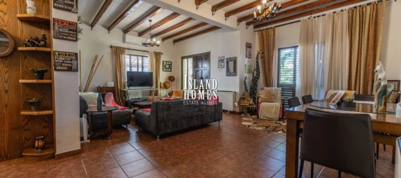 Дом с 3 спальнями в Паралимни, Кипр № 23970 12