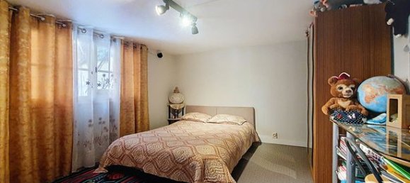 2 bedrooms House in Les Pavillons-sous-Bois, France No. 360068 4