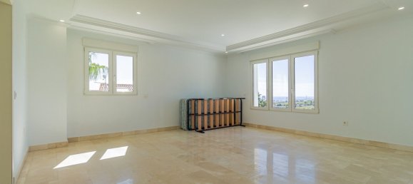 3 bedrooms House in La Nucia, Spain No. 13202 12