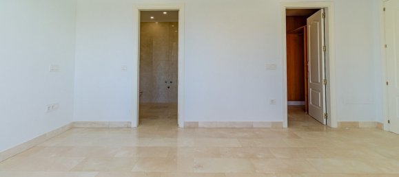 3 bedrooms House in La Nucia, Spain No. 13202 9