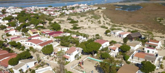 2 Schlafzimmer Haus in Quelfes, Portugal, Nr. 14246 37