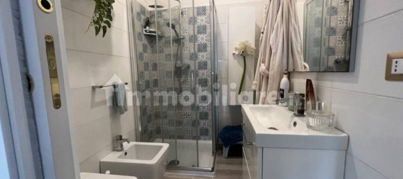 2 bedrooms Apartment in Rome, Italy No. 66705 8