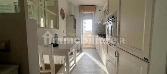 2 bedrooms Apartment in Rome, Italy No. 66705 6