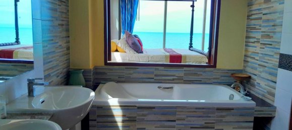 Casa T4 em Nakhon Si Thammarat, Thailand N.º 63764 8