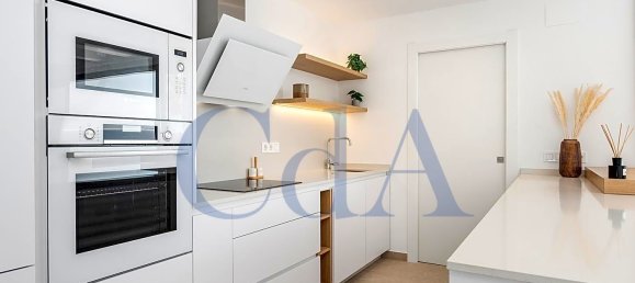 Villa de 3 dormitorios en Los Montesinos, Spain No. 4894 2