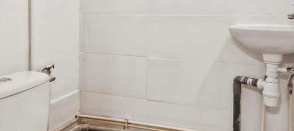 7 bedrooms House in Saint-Denis, France No. 350097 15