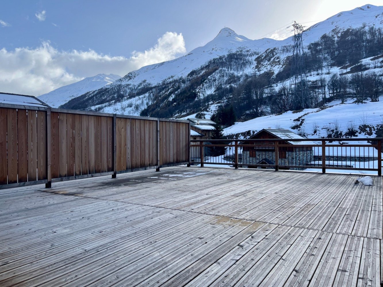 3 bedrooms Apartment in Les Belleville, France No. 172