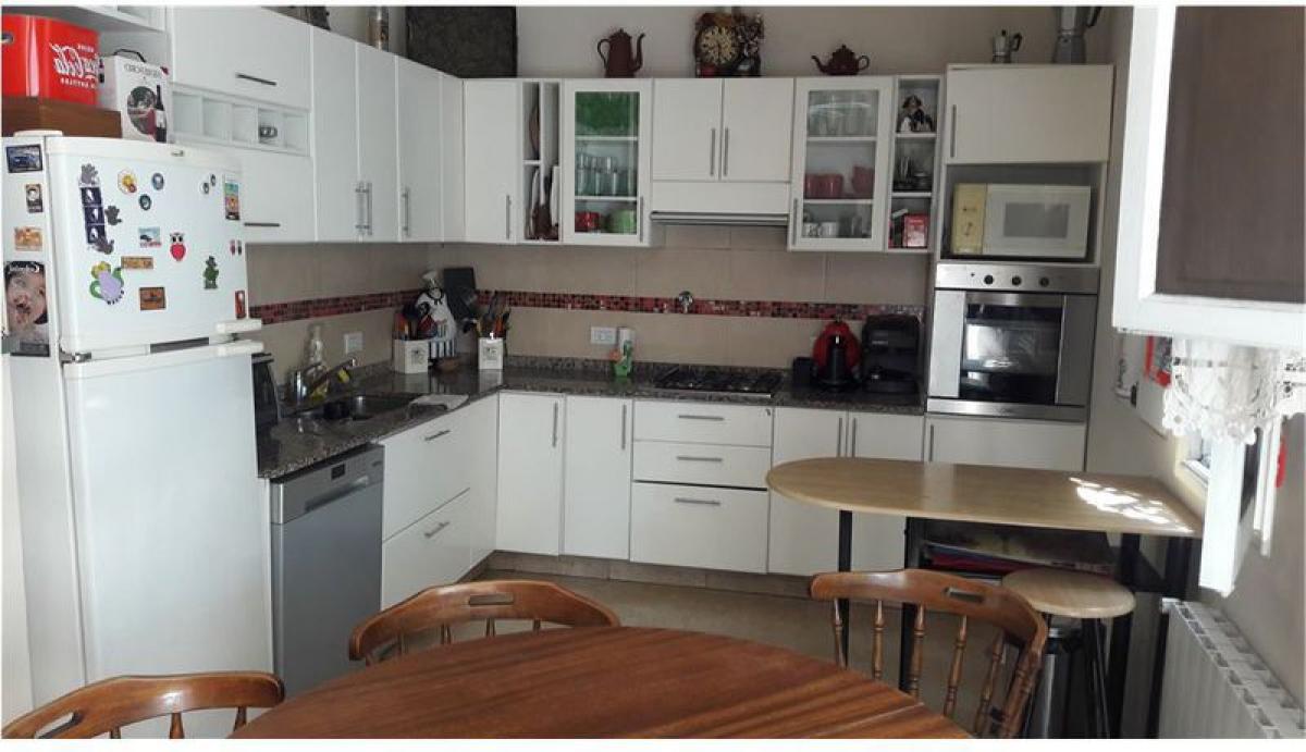 4 غرف نوم منزل في Vicente Lopez, Argentina رقم 56414