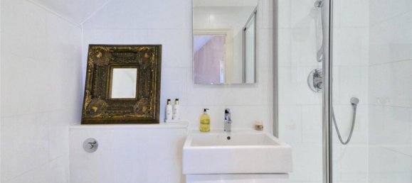 3 chambres Maison à London, United Kingdom No. 5356 18