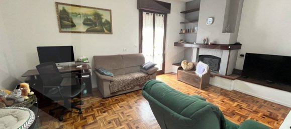 3 rooms Apartment in Sassuolo, Italy No. 28640 8