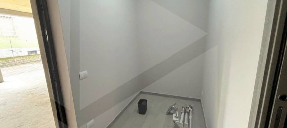 3 rooms Apartment in Sassuolo, Italy No. 28640 38