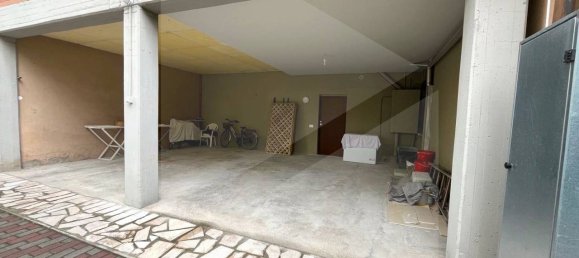 3 rooms Apartment in Sassuolo, Italy No. 28640 31