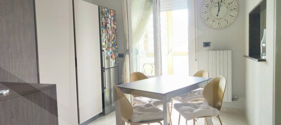 5 rooms Apartment in Bari, Italy No. 32437 21