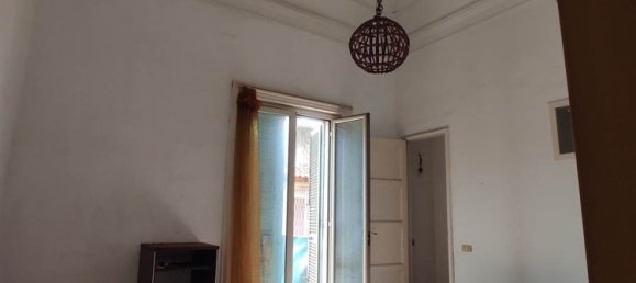 4 rooms Apartment in Catania, Italy No. 229963 8
