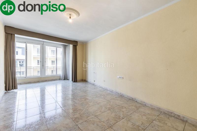 Apartamento de 6 dormitorios en Granada, Spain No. 90709