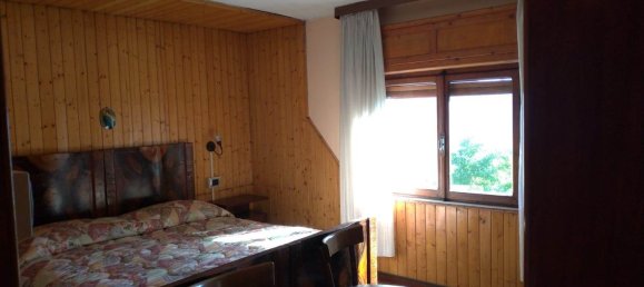 25 rooms House in Lama Mocogno, Italy No. 222585 44