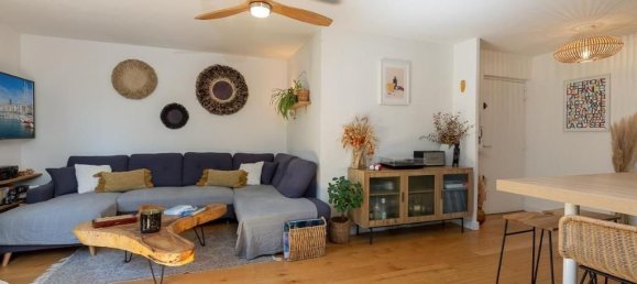 2 Schlafzimmer Wohnung in Marseille, France, Nr. 338572 3