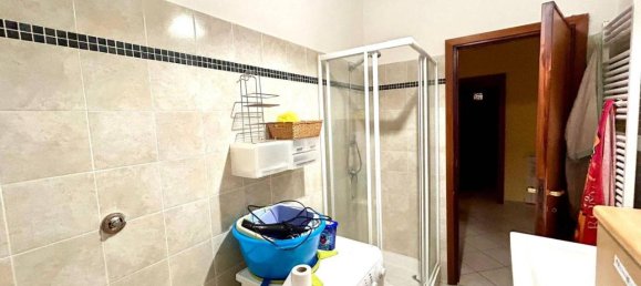 Apartamento de 3 habitaciónes en Rome, Italy No. 23133 16
