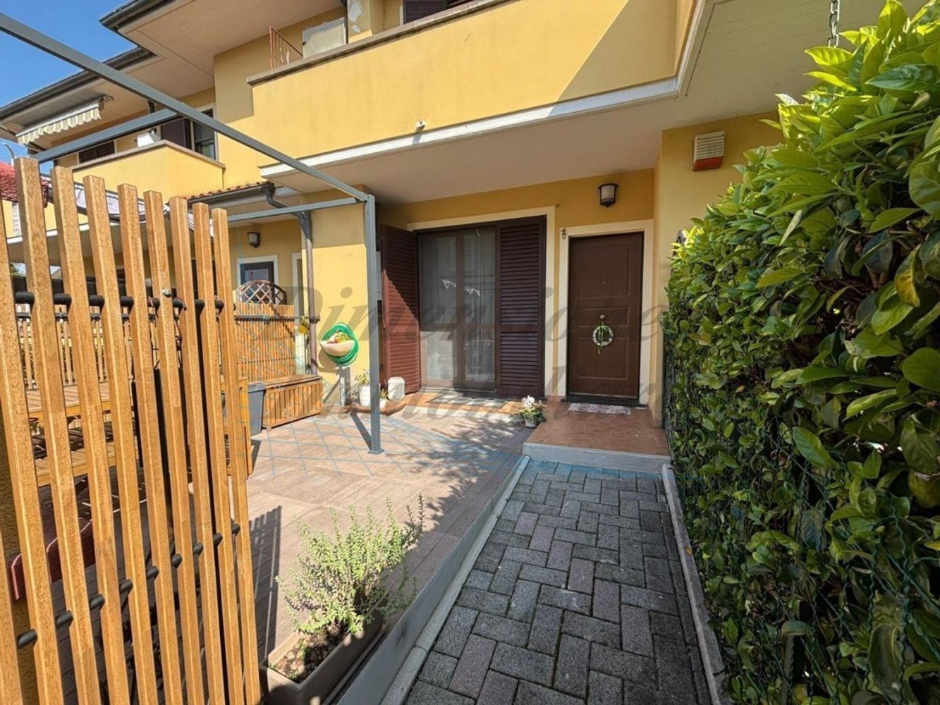 Casa de 3 dormitorios en Rosignano Marittimo, Italy No. 317213