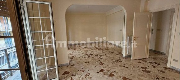 4 Schlafzimmer Wohnung in Enna, Italy, Nr. 351594 3