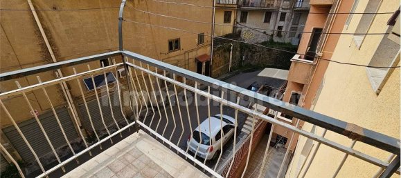 4 Schlafzimmer Wohnung in Enna, Italy, Nr. 351594 16