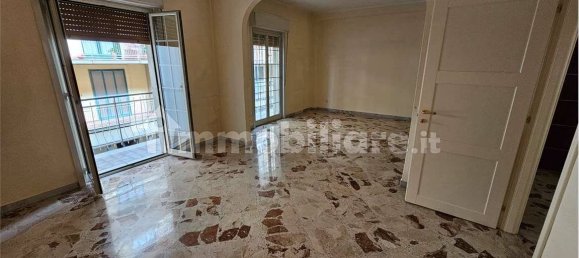 4 Schlafzimmer Wohnung in Enna, Italy, Nr. 351594 2