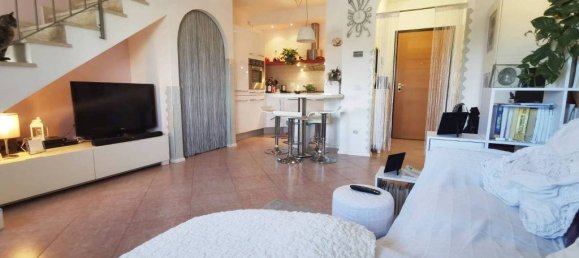 1 bedroom Apartment in Monteriggioni, Italy No. 220168 3