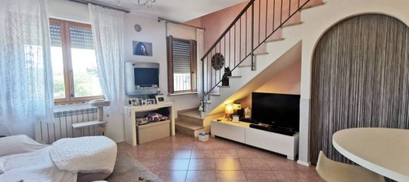 1 bedroom Apartment in Monteriggioni, Italy No. 220168 2