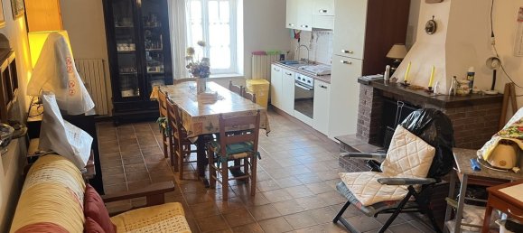 1 bedroom Commercial property in Alvito, Italy No. 309851 2