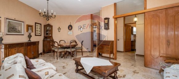 Apartamento T3 em Milan, Italy N.º 364225 3