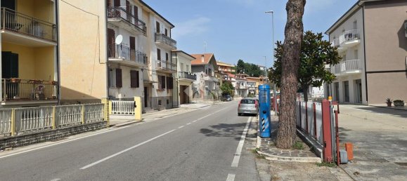 78m² Garage in Notaresco, Italy No. 361668 8