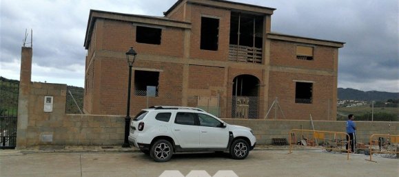 6 Schlafzimmer Haus in Alcaucin, Spain, Nr. 41562 9