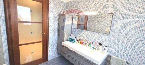 3 rooms Apartment in Pioltello, Italy No. 218840 33