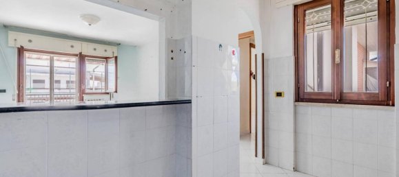 Ático de 3 habitaciónes en Pontinia, Italy No. 19906 10