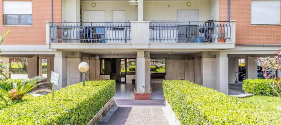 Ático de 3 habitaciónes en Pontinia, Italy No. 19906 14