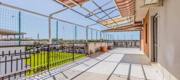 Ático de 3 habitaciónes en Pontinia, Italy No. 19906 20