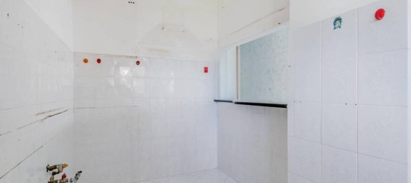 Ático de 3 habitaciónes en Pontinia, Italy No. 19906 11