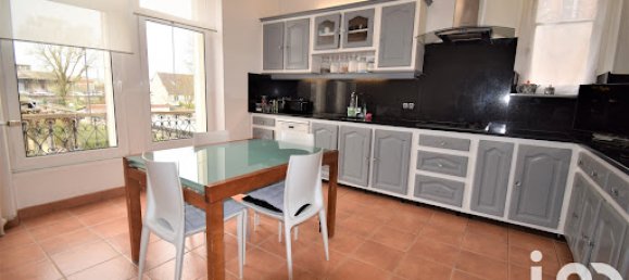 5 chambres Hôtel à Château-Thierry, France No. 244643 8