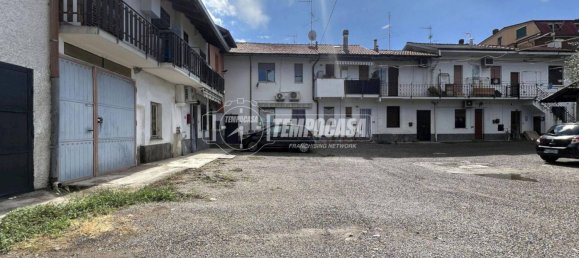 3 bedrooms Apartment in Parabiago, Italy No. 352220 41