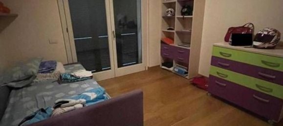 Квартира с 5 комнатами в Тремеццо, Италия № 274352 16